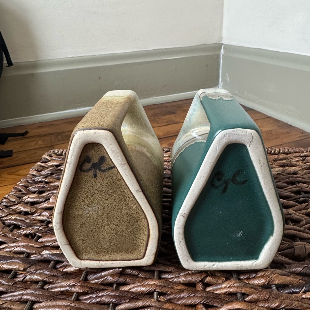 Pair of Square Cafe Ceramic Mugs - Picture 6 of 6